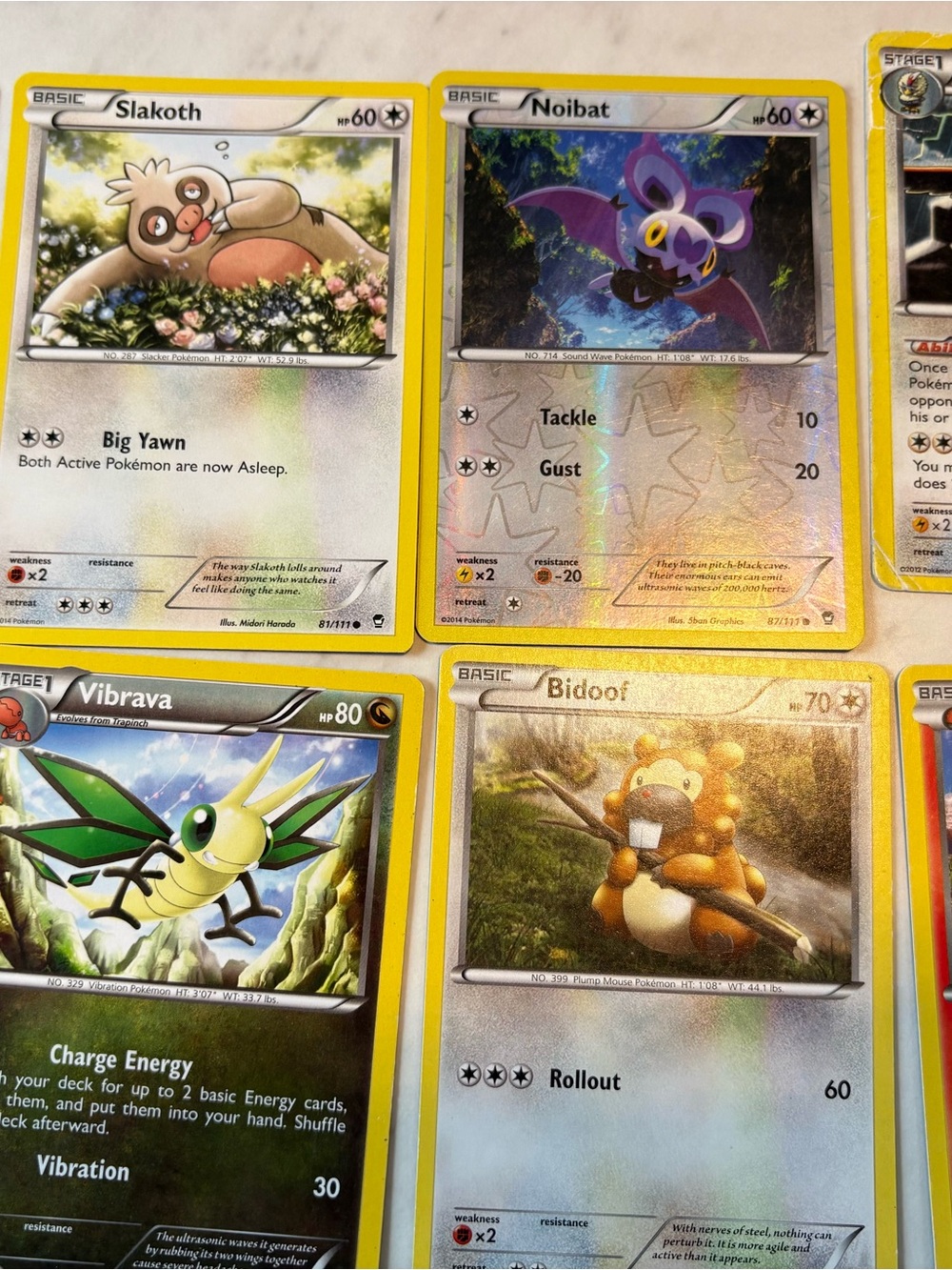 Pokemon Cards Assortment - Picture 6 of 9